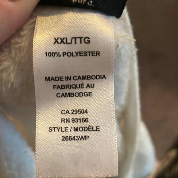 Winnie the Pooh pajamas sz XXL - Picture 8 of 11